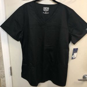 Cherokee || Shaped V-neck Scrub Top